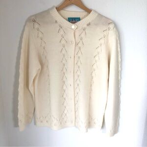 Vintage Coral Bay Sportswear Women’s L Button Down Cream White Cardigan Sweater